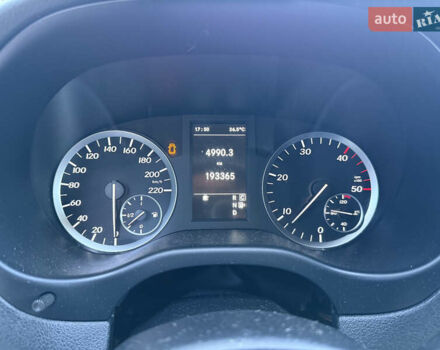 Серый Мерседес Вито, объемом двигателя 2.2 л и пробегом 192 тыс. км за 23950 $, фото 14 на Automoto.ua