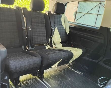 Серый Мерседес Вито, объемом двигателя 2.2 л и пробегом 110 тыс. км за 10500 $, фото 15 на Automoto.ua