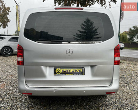 Серый Мерседес Вито, объемом двигателя 2.14 л и пробегом 180 тыс. км за 25500 $, фото 4 на Automoto.ua