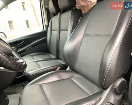 Серый Мерседес Вито, объемом двигателя 2.2 л и пробегом 197 тыс. км за 19130 $, фото 19 на Automoto.ua