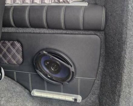 Серый Мерседес Вито, объемом двигателя 2.2 л и пробегом 355 тыс. км за 21500 $, фото 24 на Automoto.ua