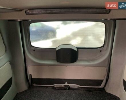 Серый Мерседес Вито, объемом двигателя 2.2 л и пробегом 197 тыс. км за 19130 $, фото 25 на Automoto.ua