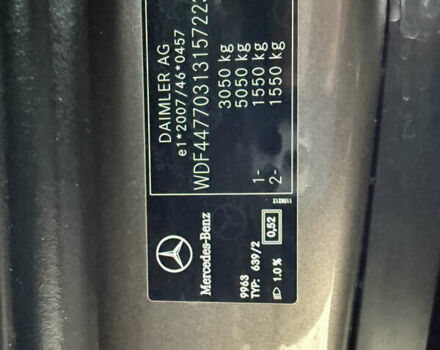 Сірий Мерседес Віто, об'ємом двигуна 2.2 л та пробігом 398 тис. км за 24999 $, фото 52 на Automoto.ua