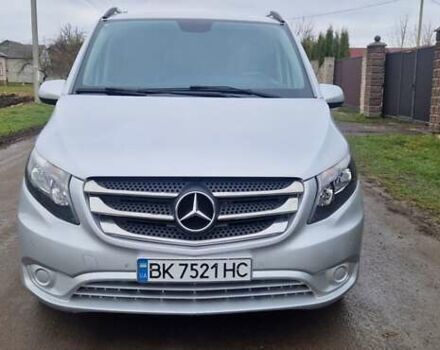 Серый Мерседес Вито, объемом двигателя 2.2 л и пробегом 355 тыс. км за 21500 $, фото 7 на Automoto.ua