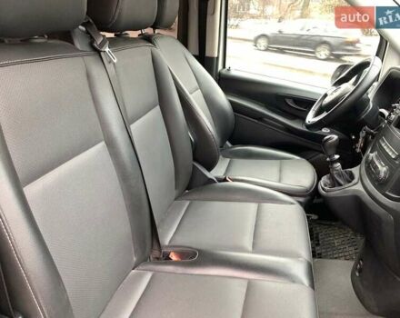 Серый Мерседес Вито, объемом двигателя 2.2 л и пробегом 197 тыс. км за 19130 $, фото 20 на Automoto.ua