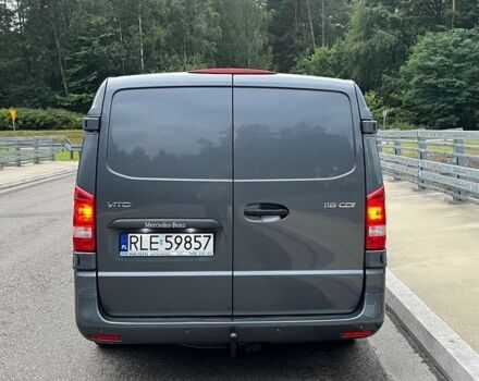Сірий Мерседес Віто, об'ємом двигуна 2.2 л та пробігом 212 тис. км за 16550 $, фото 17 на Automoto.ua