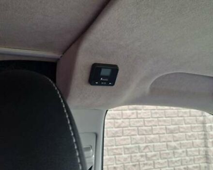 Серый Мерседес Вито, объемом двигателя 2.2 л и пробегом 355 тыс. км за 21500 $, фото 19 на Automoto.ua