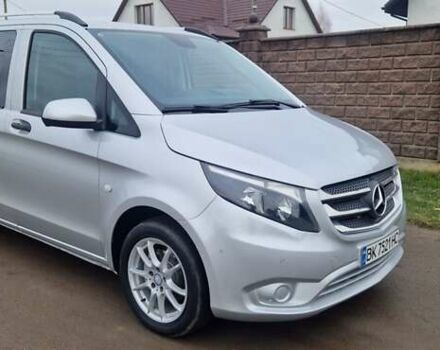 Серый Мерседес Вито, объемом двигателя 2.2 л и пробегом 355 тыс. км за 21500 $, фото 6 на Automoto.ua