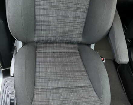 Мерседес Вито 2016 в Хмельницком на Automoto.ua Серый Мерседес Вито, объемом двигателя 2.14 л и пробегом 274 тыс. км за 28000 $, фото 12 на Automoto.ua