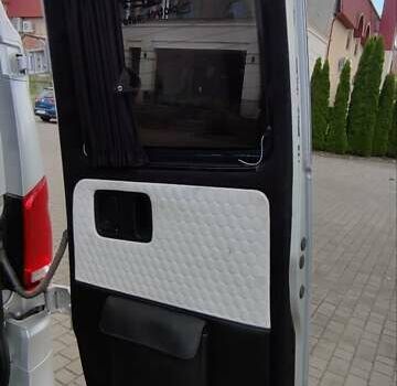 Серый Мерседес Вито, объемом двигателя 1.6 л и пробегом 215 тыс. км за 24000 $, фото 29 на Automoto.ua