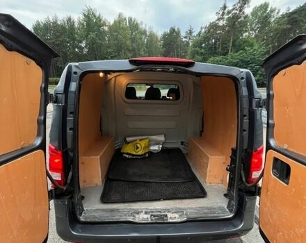Сірий Мерседес Віто, об'ємом двигуна 2.2 л та пробігом 212 тис. км за 16550 $, фото 7 на Automoto.ua