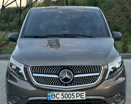 Серый Мерседес Вито, объемом двигателя 2.14 л и пробегом 374 тыс. км за 27000 $, фото 4 на Automoto.ua