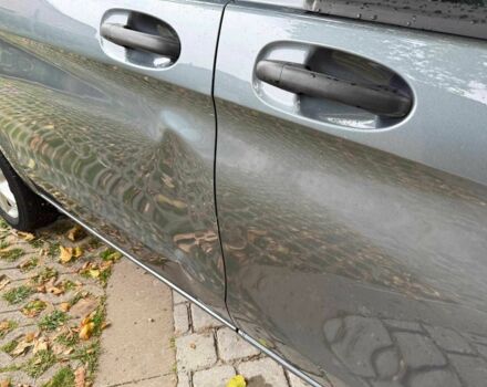 Серый Мерседес Вито, объемом двигателя 2.2 л и пробегом 160 тыс. км за 17185 $, фото 12 на Automoto.ua