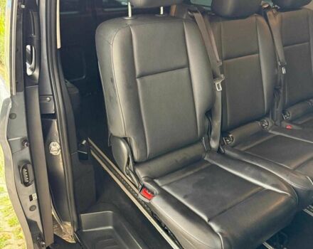 Серый Мерседес Вито, объемом двигателя 2.2 л и пробегом 160 тыс. км за 20526 $, фото 5 на Automoto.ua