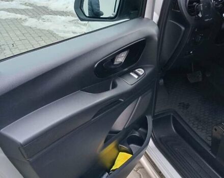 Серый Мерседес Вито, объемом двигателя 2.14 л и пробегом 365 тыс. км за 24950 $, фото 25 на Automoto.ua