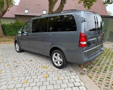 Серый Мерседес Вито, объемом двигателя 2.2 л и пробегом 160 тыс. км за 20526 $, фото 2 на Automoto.ua