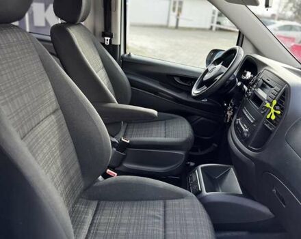 Серый Мерседес Вито, объемом двигателя 2.14 л и пробегом 187 тыс. км за 34000 $, фото 15 на Automoto.ua