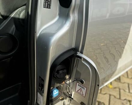 Серый Мерседес Вито, объемом двигателя 2.14 л и пробегом 187 тыс. км за 34000 $, фото 21 на Automoto.ua