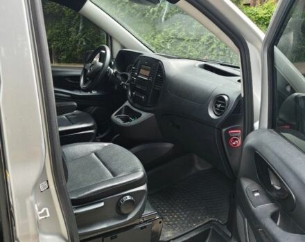 Серый Мерседес Вито, объемом двигателя 2.1 л и пробегом 167 тыс. км за 25000 $, фото 11 на Automoto.ua