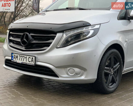 Сірий Мерседес Віто, об'ємом двигуна 2.14 л та пробігом 280 тис. км за 28955 $, фото 10 на Automoto.ua