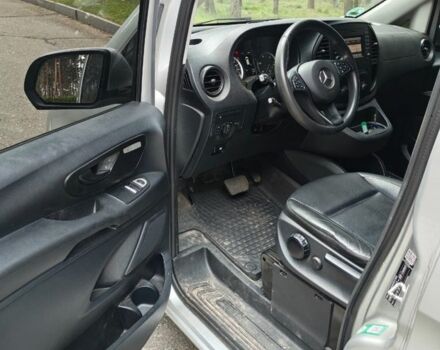 Серый Мерседес Вито, объемом двигателя 2.1 л и пробегом 167 тыс. км за 25000 $, фото 8 на Automoto.ua