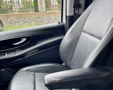 Серый Мерседес Вито, объемом двигателя 2.14 л и пробегом 268 тыс. км за 28900 $, фото 13 на Automoto.ua