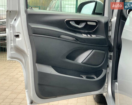 Сірий Мерседес Віто, об'ємом двигуна 2.14 л та пробігом 280 тис. км за 28955 $, фото 22 на Automoto.ua