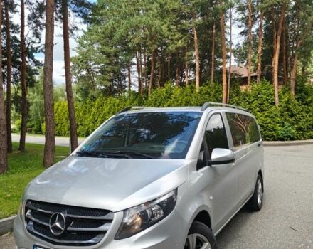 Серый Мерседес Вито, объемом двигателя 2.1 л и пробегом 167 тыс. км за 25000 $, фото 1 на Automoto.ua