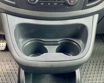 Серый Мерседес Вито, объемом двигателя 2.14 л и пробегом 268 тыс. км за 28900 $, фото 15 на Automoto.ua