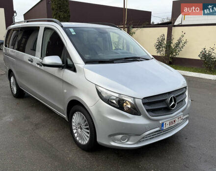 Сірий Мерседес Віто, об'ємом двигуна 2.14 л та пробігом 157 тис. км за 23900 $, фото 3 на Automoto.ua