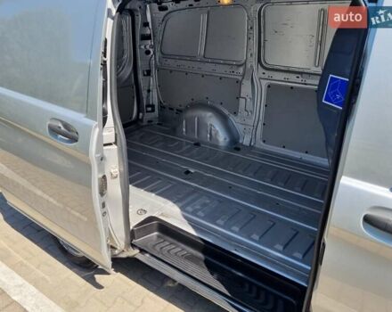 Сірий Мерседес Віто, об'ємом двигуна 2.14 л та пробігом 61 тис. км за 21850 $, фото 14 на Automoto.ua