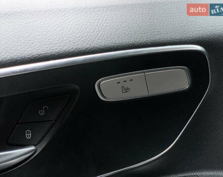 Сірий Мерседес Віто, об'ємом двигуна 2.14 л та пробігом 280 тис. км за 28955 $, фото 36 на Automoto.ua