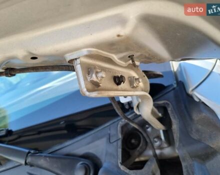 Сірий Мерседес Віто, об'ємом двигуна 2.14 л та пробігом 61 тис. км за 21850 $, фото 28 на Automoto.ua