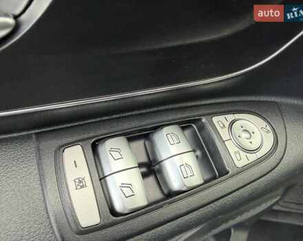 Сірий Мерседес Віто, об'ємом двигуна 2.14 л та пробігом 157 тис. км за 23900 $, фото 7 на Automoto.ua