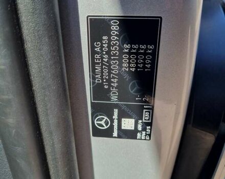 Сірий Мерседес Віто, об'ємом двигуна 2.14 л та пробігом 61 тис. км за 21850 $, фото 19 на Automoto.ua