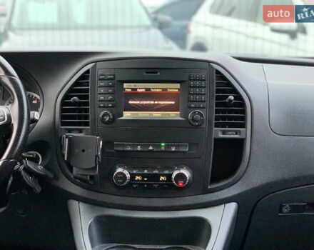 Сірий Мерседес Віто, об'ємом двигуна 2.14 л та пробігом 280 тис. км за 28955 $, фото 50 на Automoto.ua