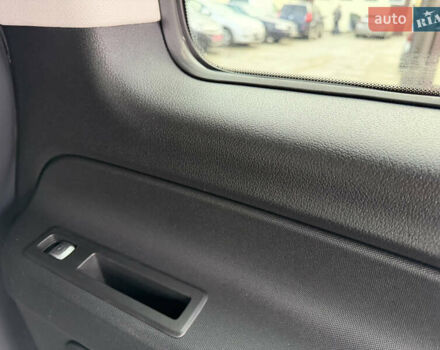 Сірий Мерседес Віто, об'ємом двигуна 2.14 л та пробігом 157 тис. км за 23900 $, фото 20 на Automoto.ua