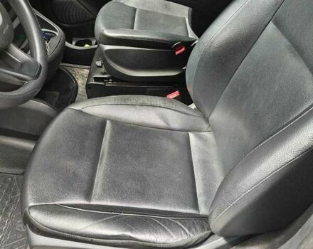 Серый Мерседес Вито, объемом двигателя 2.14 л и пробегом 167 тыс. км за 24000 $, фото 8 на Automoto.ua