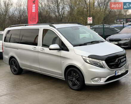 Сірий Мерседес Віто, об'ємом двигуна 2.14 л та пробігом 280 тис. км за 28955 $, фото 6 на Automoto.ua