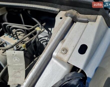 Сірий Мерседес Віто, об'ємом двигуна 2.14 л та пробігом 61 тис. км за 21850 $, фото 29 на Automoto.ua