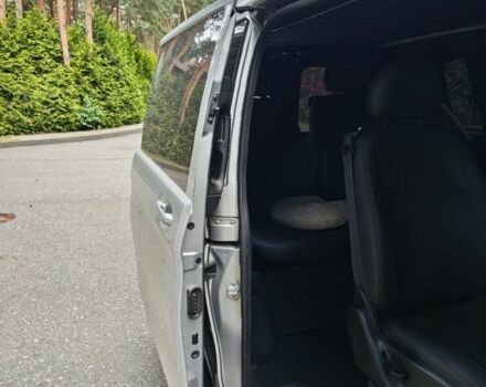 Серый Мерседес Вито, объемом двигателя 2.1 л и пробегом 167 тыс. км за 25000 $, фото 15 на Automoto.ua