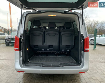 Сірий Мерседес Віто, об'ємом двигуна 2.14 л та пробігом 280 тис. км за 28955 $, фото 25 на Automoto.ua