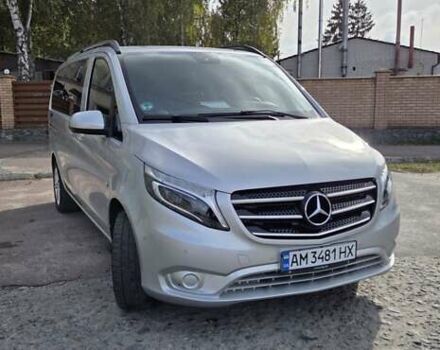 Серый Мерседес Вито, объемом двигателя 2.14 л и пробегом 224 тыс. км за 22999 $, фото 2 на Automoto.ua