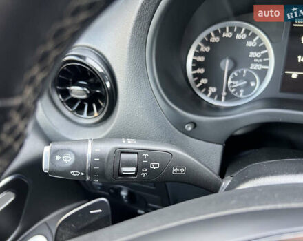 Серый Мерседес Вито, объемом двигателя 2.2 л и пробегом 147 тыс. км за 32000 $, фото 29 на Automoto.ua