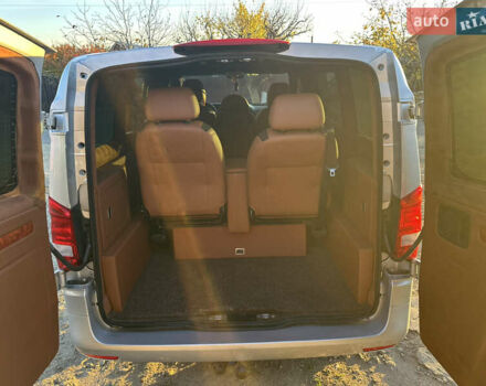 Сірий Мерседес Віто, об'ємом двигуна 1.6 л та пробігом 95 тис. км за 34000 $, фото 6 на Automoto.ua