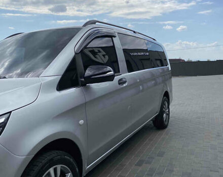 Серый Мерседес Вито, объемом двигателя 2.2 л и пробегом 168 тыс. км за 26800 $, фото 2 на Automoto.ua