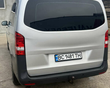 Серый Мерседес Вито, объемом двигателя 2.14 л и пробегом 334 тыс. км за 24000 $, фото 5 на Automoto.ua