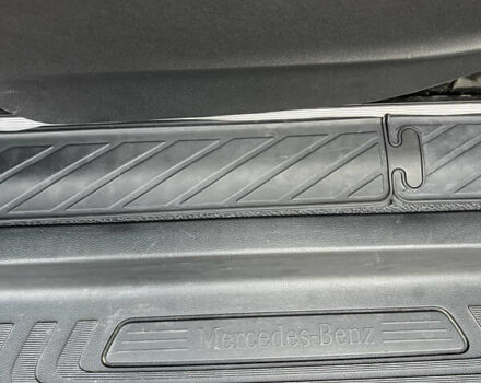 Серый Мерседес Вито, объемом двигателя 2.2 л и пробегом 147 тыс. км за 32000 $, фото 22 на Automoto.ua