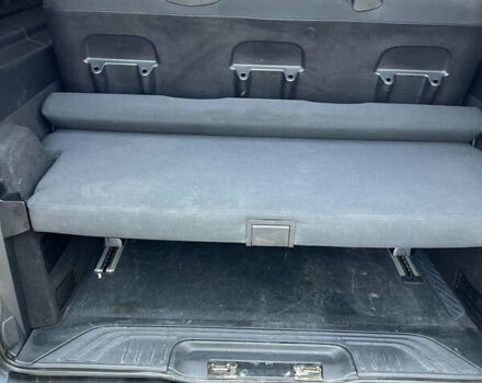 Серый Мерседес Вито, объемом двигателя 2.2 л и пробегом 147 тыс. км за 32000 $, фото 26 на Automoto.ua