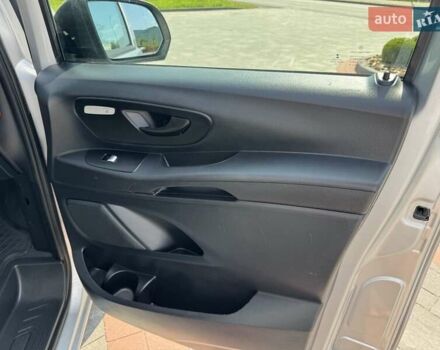 Серый Мерседес Вито, объемом двигателя 1.95 л и пробегом 212 тыс. км за 23817 $, фото 38 на Automoto.ua